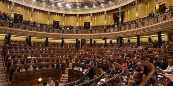 İspanya meclisinde bir ilk gerçekleşti İspanya meclisinde bir ilk gerçekleşti