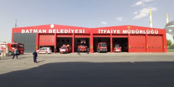 Sirenler bu kez itfaiyeciler için çaldı