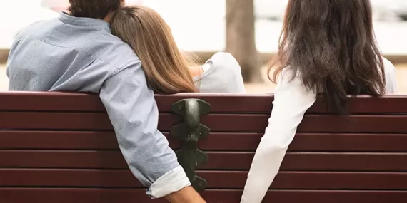 Eşini aldattığı kadını ‘Muharrem’ diye kaydetmiş!