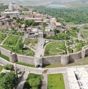 diyarbakı yeni üniversite