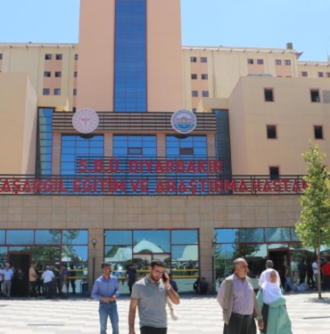 iyarbakır Gazi Yaşargil Eğitim ve Araştırma Hastanesi
