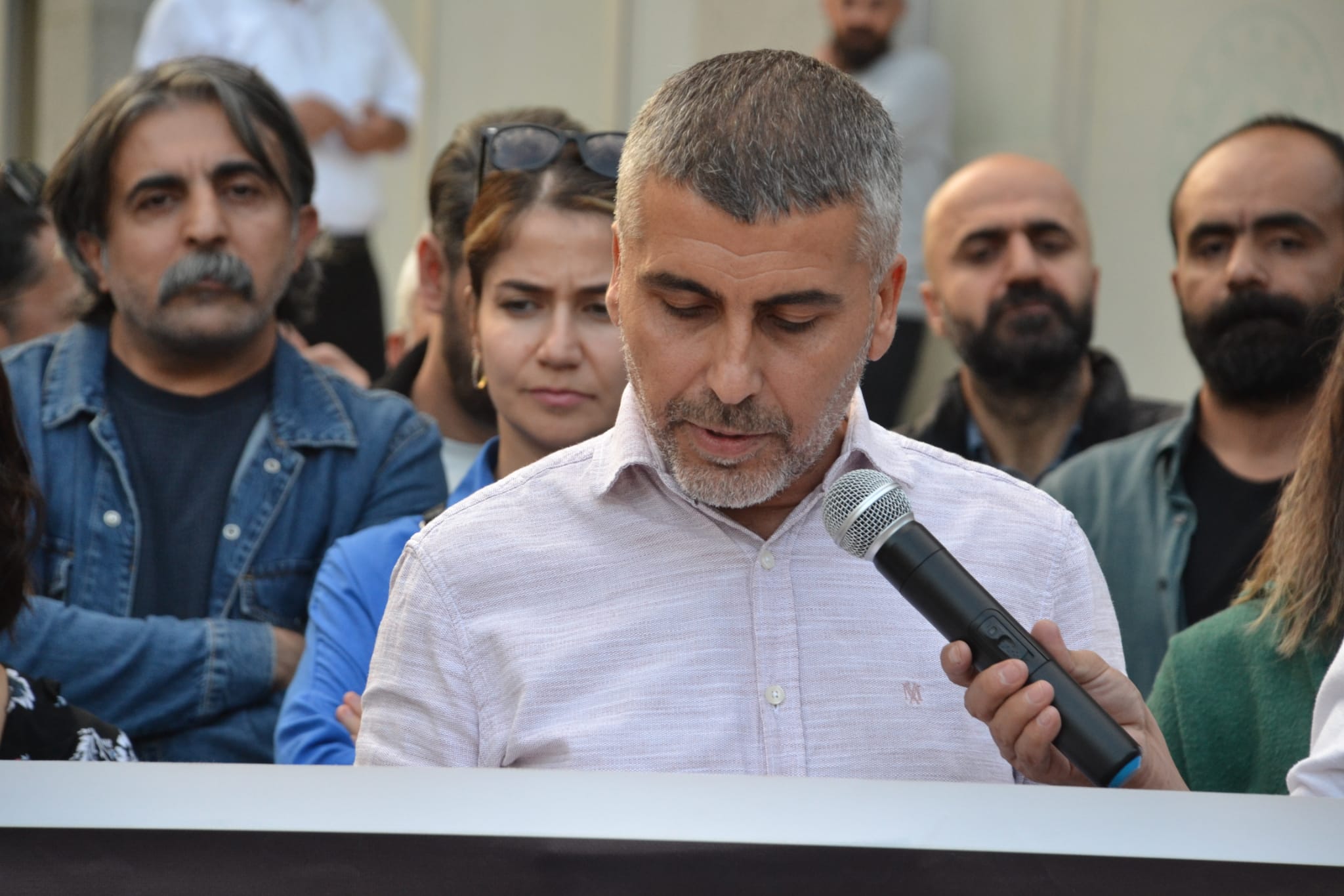 'Eğitim Sen'li üyelerin yönetici olmaları mülakatlar aracılığı ile engelleniyor'