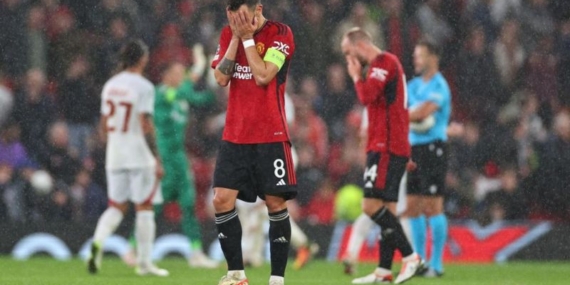 Galatasaray’ın zaferi İngiltere basınında: ‘Otuz yıl sonra Manchester United cehennemi gördü, fakat İstanbul’da değil kendi sahasında’