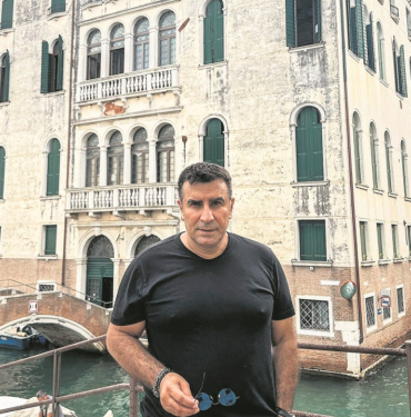 AHMET GÜNEŞTEKİNn