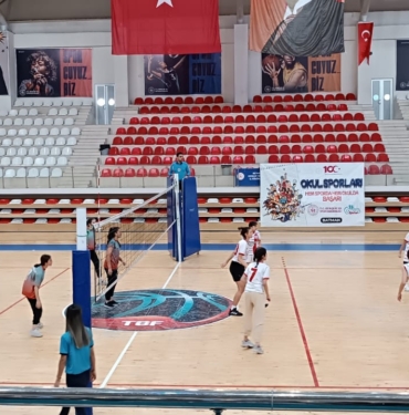 VOLEYBOL MÜSABAKALARI 2