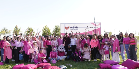 Yaşam Hastanesi meme kanseri farkındalık etkinliği düzenledi