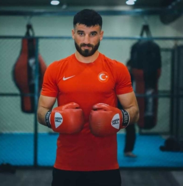 İslam Ücan Dünya Üçüncüsü Görsel 2
