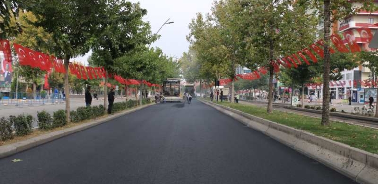 Turgut Özal Bulvarı Asfalt Çalışması Görsel 1