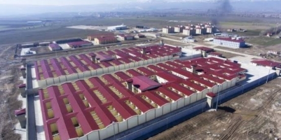 Cezaevlerinin doluluk oranları yüzde 140’a ulaştı: Tutuklu sayısı kapasiteyi aştı