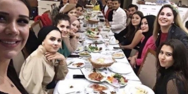 sosyal-medyanin-sampiyonlar-liginde-hangi-fenomenler-var-fotograftaki-12-fenomen-kim-isimleri-neler