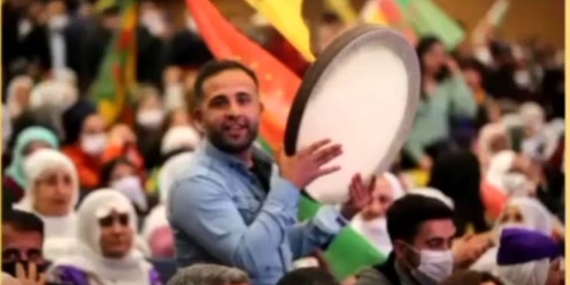 ‘Erbaneyle şarkıya eşlik ettiği için’ hakkında soruşturma başlatıldı