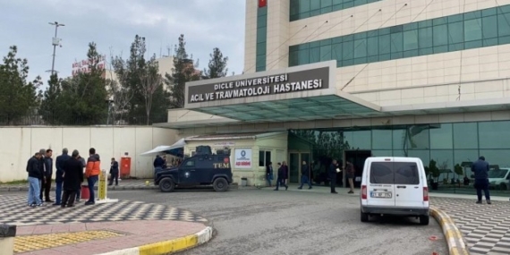 Hazro’da akrabaların muhtarlık kavgası: 4 yaralı