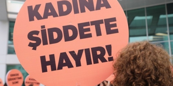 Eşine şiddet uygulayan ilçe kaymakamı açığa alındı