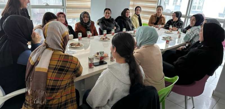 Kadın Sağlığı Eğitimi Görsel 1
