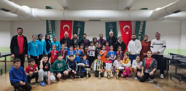 MASA TENİSİ 1