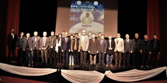 Batman’da panel: Digital Eğitim Bağlamında Öğretmen Mesleği