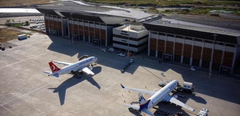 batman-havalimani-aa-1769449 (1)