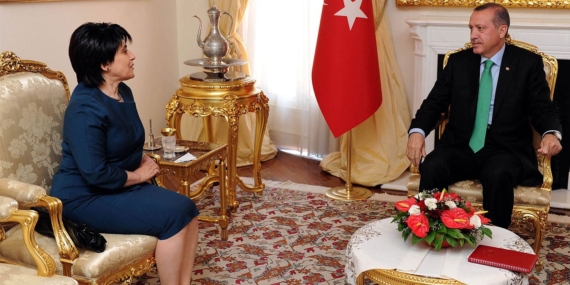 Leyla Zana: “Çatışma ve savaşlardan feryat eden herkese bir umut ışığı doğdu”