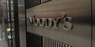moodys-S6yx_cover