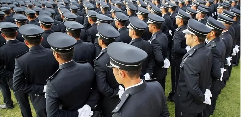 polis
