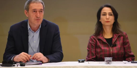 ‘Siyasi cinayetler mertçeydi’ diyen Akşener’e DEM Parti’den tepki