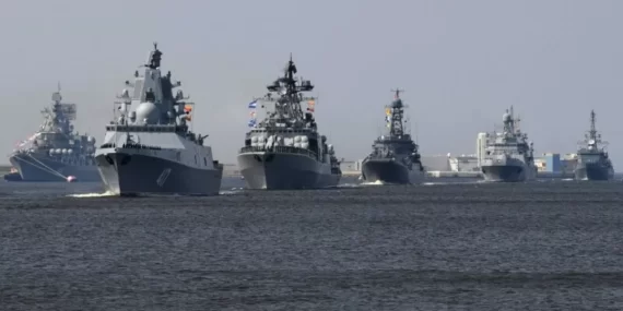 Ukrayna, Kırım açıklarında Rus çıkarma gemisini batırdı Ukrayna, Kırım açıklarında Rus çıkarma gemisini batırdı