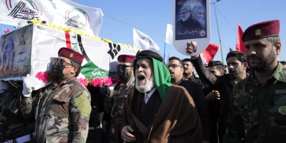 ABD'nin Irak'ta Ketaib Hizbullah komutanını öldürdüğü saldırıya Bağdat'tan kınama ABD’nin Irak’ta Ketaib Hizbullah komutanını öldürdüğü saldırıya Bağdat’tan kınama