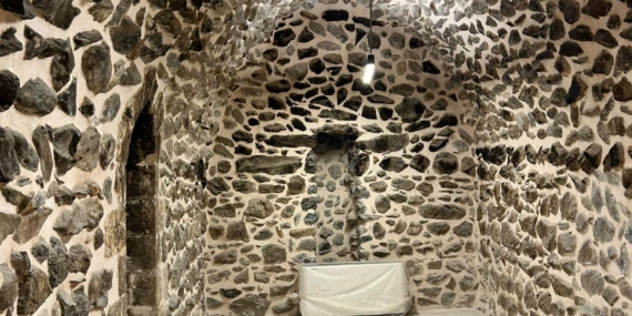 Mor Kuryakos Manastırı restorasyon çalışmalarında sona doğru