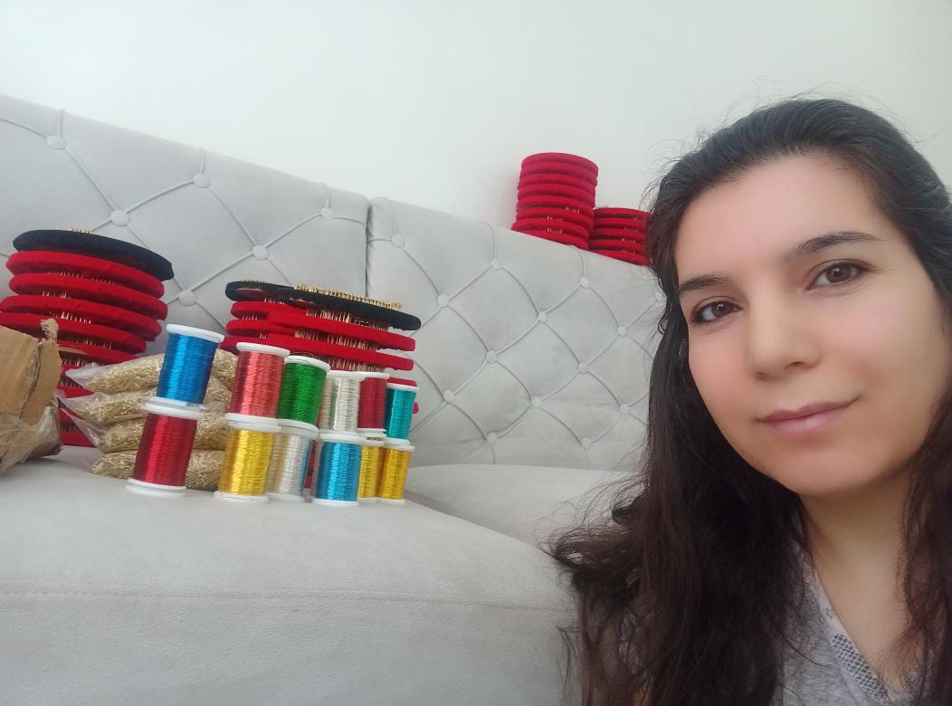 Filografi eserleri yapan Taher, başarılı çalışmalara imza atıyor