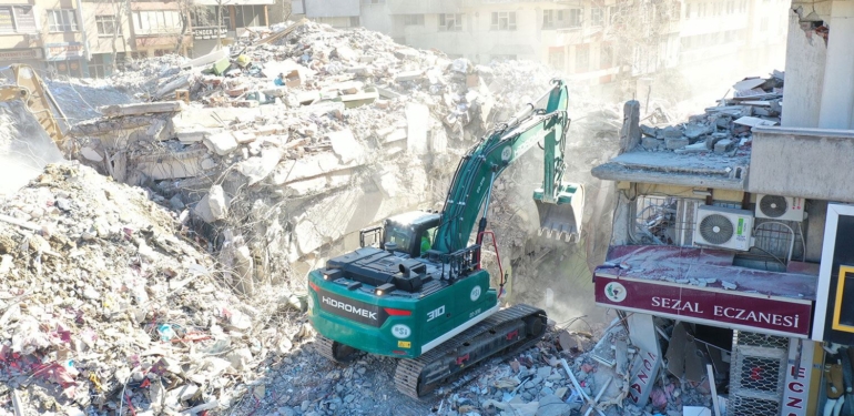 deprem bina yıkımı