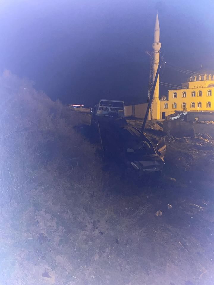 Niğde’den Batman’a kız istemeye gelen aile kaza geçirdi: 1 ölü, 3 yaralı