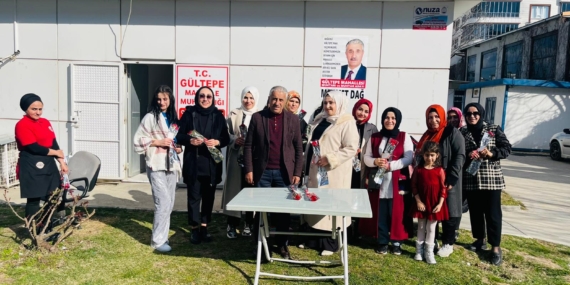 Gültepeli kadınlardan muhtar Mehmet Dağ’a tam destek
