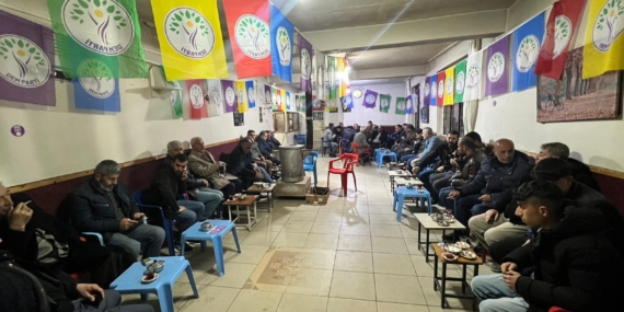 DEM Parti Beşiri Belediye Eş Başkan adayı Akın: Belediyeyi halk ile birlikte şeffaf bir şekilde yöneteceğiz