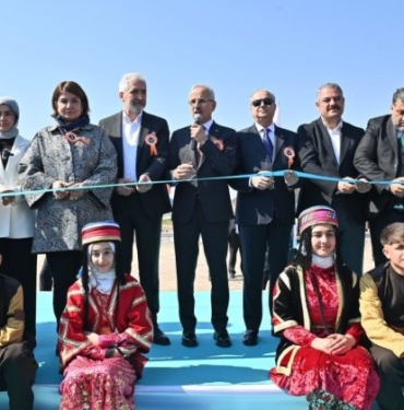 ak-parti-il-baskani-ocak-soz-verdi-bakan-uraloglu-acilisini-yapti_f1b1f65-740x420