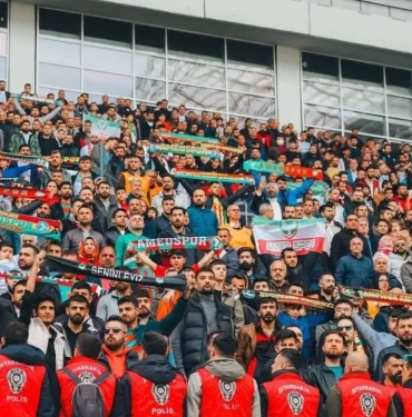 amed tribün