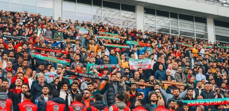 amed tribün