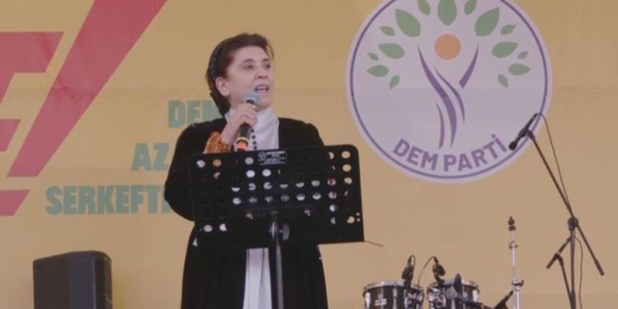Leyla Zana: Barış görüşmelerine hazır mısınız?