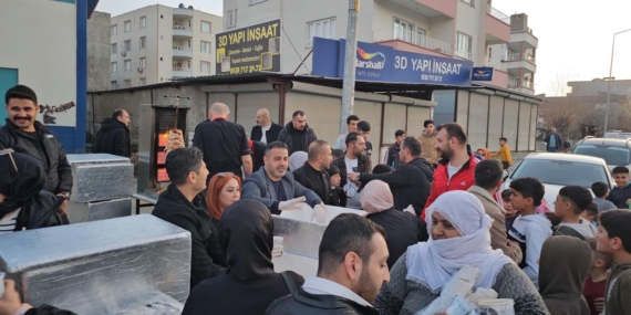 MHP Batman İl Başkanlığından iftar yemeği