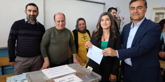 Van’da mahkeme Abdullah Zeydan’ın seçilme hakkını geri aldı: Kayyum mu atanacak?