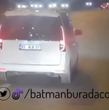 Adsız