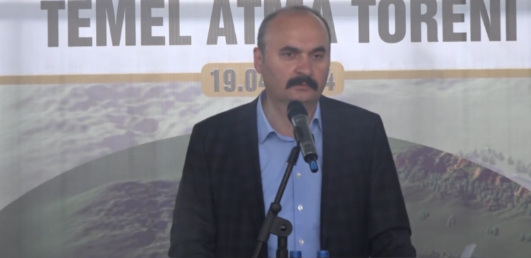 Adsız