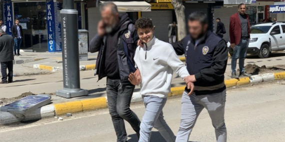 Van’daki protestolar sırasında tutuklanan Muhammed Orhan tahliye oldu