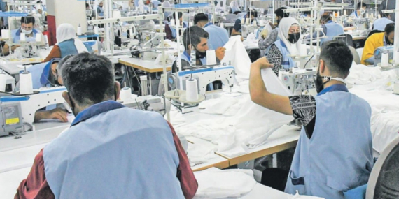 Tekstil ve giyimde istihdam kaybı ocakta 15 bine ulaştı: İş yerleri kapanıyor