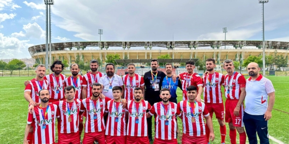 Batman İESK Futbol takımı Süper Lig’e çıktı