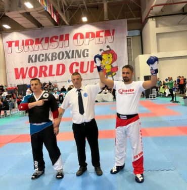 DÜNYA ŞAMPİYONLUĞU 2