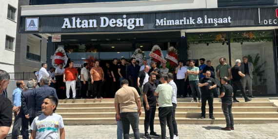 Altan Design, açılış kurdelesini kesti