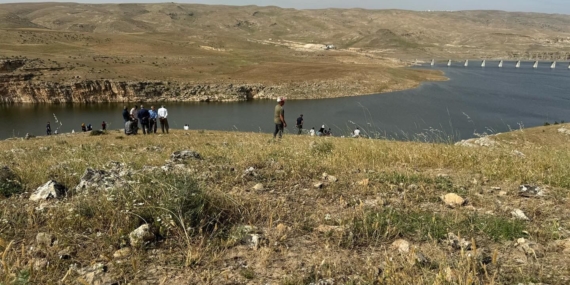 Kantar Köprüsü civarında suya giren 12 yaşındaki çocuk boğuldu