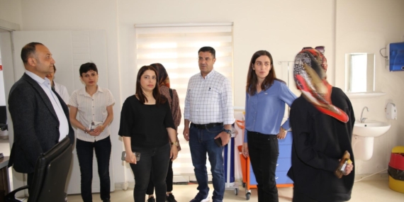Eşbaşkan Gülistan Sönük hizmet alanlarını ziyaret etti