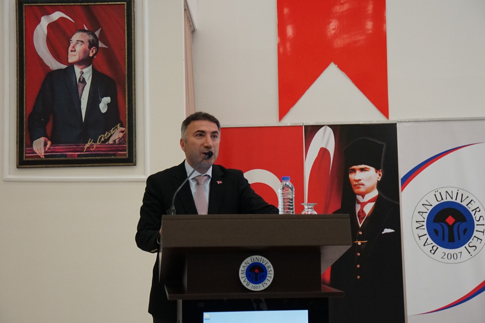 Batman Üniversitesinde ‘İnovasyon Merkezi’ açılışı gerçekleşti Batman Üniversitesinde ‘İnovasyon Merkezi’ açılışı gerçekleşti