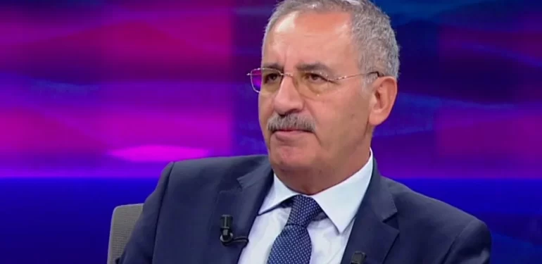 saygı öztürk